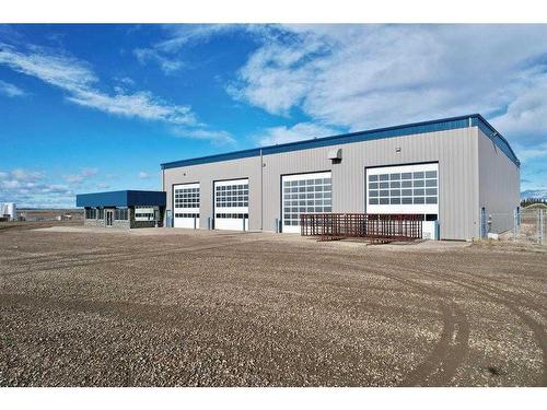 100 3Rd Street, Beaverlodge, AB 