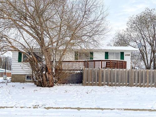 4945 60 Avenue, High Prairie, AB - Outdoor