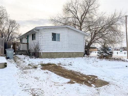 4945 60 Avenue, High Prairie, AB - Outdoor