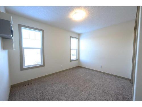 11105 60 Avenue, Grande Prairie, AB - Indoor Photo Showing Kitchen