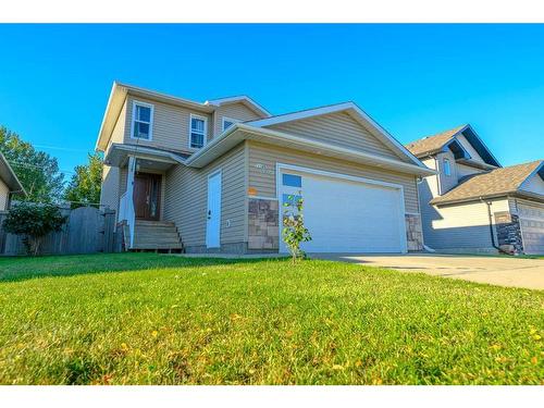 11105 60 Avenue, Grande Prairie, AB - Outdoor With Facade