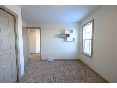 11105 60 Avenue, Grande Prairie, AB - Indoor Photo Showing Bedroom