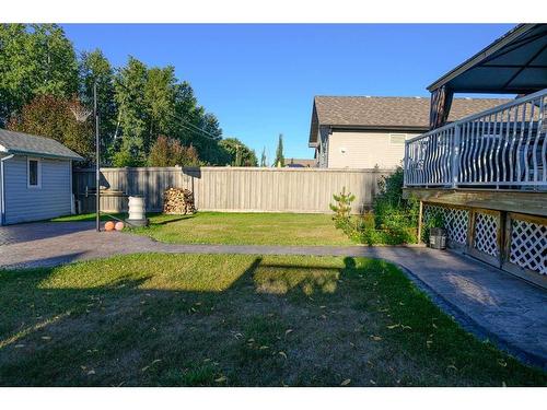 11105 60 Avenue, Grande Prairie, AB - Indoor Photo Showing Garage