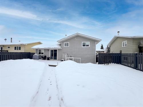 9209 101 Avenue, Sexsmith, AB - Outdoor