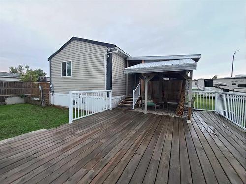 5533 And 5531 51 Street, Berwyn, AB - Outdoor With Deck Patio Veranda With Exterior