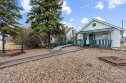 10131 102 Avenue  Grande Prairie, AB T8V 0Z9