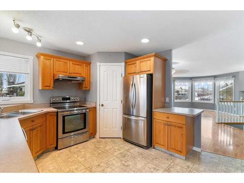 10505 119 Avenue, Grande Prairie, AB - Indoor Photo Showing Kitchen With Stainless Steel Kitchen With Double Sink