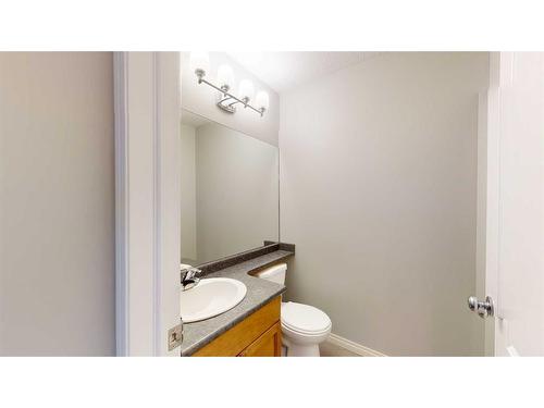 134-9105 91 Street, Grande Prairie, AB - Indoor Photo Showing Bathroom