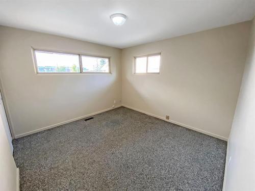 9814 104 Avenue, Grande Prairie, AB - Indoor Photo Showing Other Room