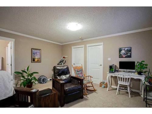 1-6-10709 108 Avenue, Fairview, AB - Indoor