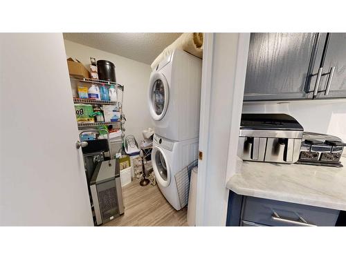 106-9700 92 Avenue, Grande Prairie, AB - Indoor Photo Showing Laundry Room