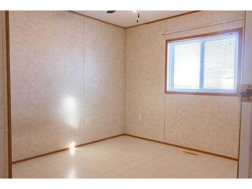 409 Silver Pointe Drive, Rural Grande Prairie No. 1, County Of, AB - Indoor Photo Showing Other Room