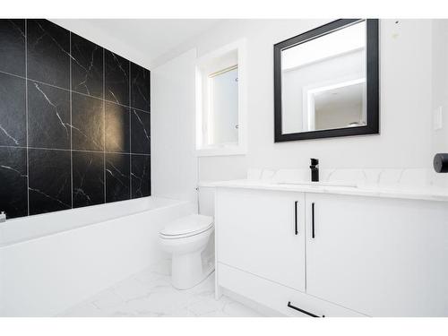 8845 85A Avenue, Grande Prairie, AB - Indoor Photo Showing Bathroom