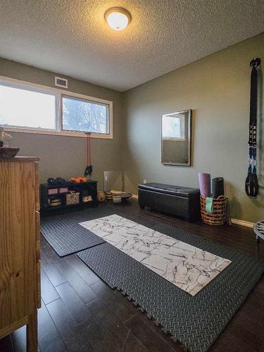 10709 98Th Avenue, Grande Cache, AB - Indoor Photo Showing Other Room