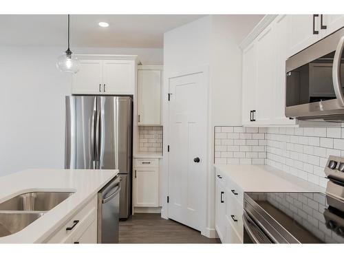 10214B 148 Avenue, Rural Grande Prairie No. 1, County Of, AB - Indoor Photo Showing Kitchen With Double Sink With Upgraded Kitchen