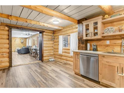 743026 Rr 50, Rural Grande Prairie No. 1, County Of, AB - Indoor Photo Showing Kitchen