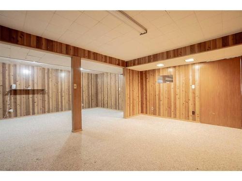 7414 98A St, Peace River, AB - Indoor