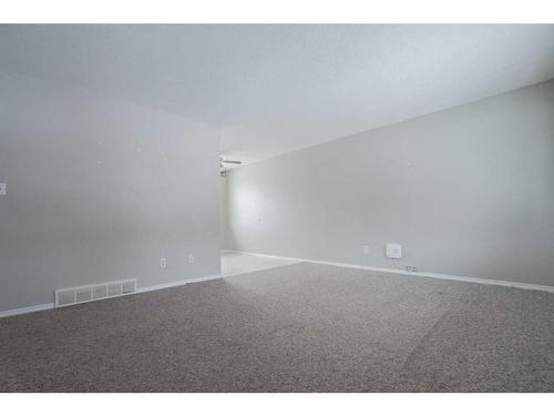 7414 98A St, Peace River, AB - Indoor Photo Showing Other Room