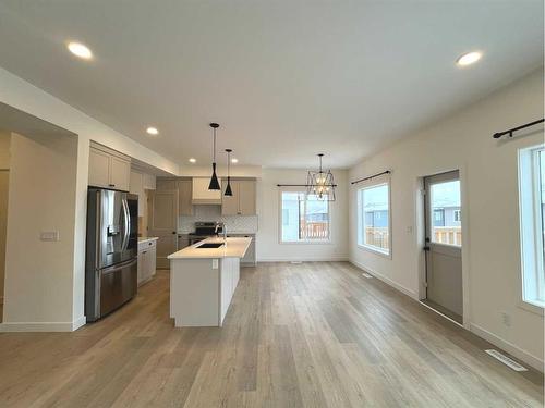 206-11850 84 Avenue, Grande Prairie, AB - Indoor Photo Showing Kitchen