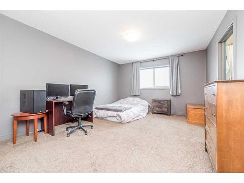 6934 115B Street, Grande Prairie, AB - Indoor Photo Showing Bedroom