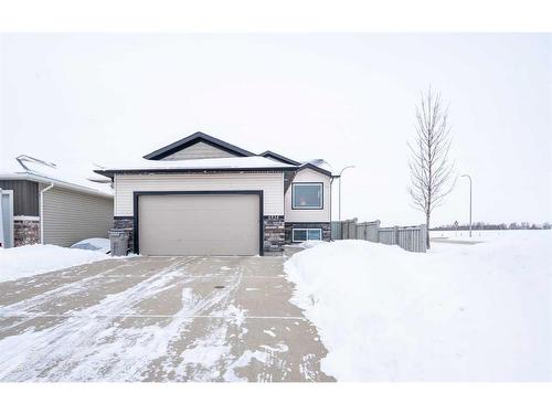 6934 115B Street, Grande Prairie, AB - Outdoor