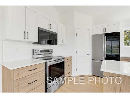 2-713002 Rge Rd 34 Township, Rural Grande Prairie No. 1, County Of, AB - Indoor Photo Showing Kitchen