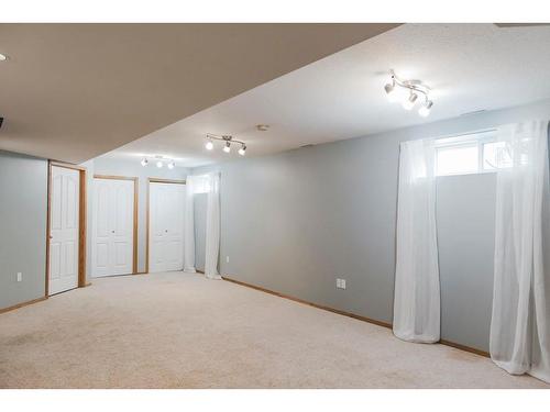 10142 115 Avenue, Grande Prairie, AB - Indoor Photo Showing Other Room