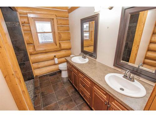 724056 Range Road 55, Rural Grande Prairie No. 1, County Of, AB - Indoor Photo Showing Bathroom