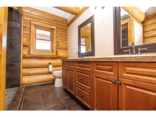 724056 Range Road 55, Rural Grande Prairie No. 1, County Of, AB - Indoor Photo Showing Bathroom