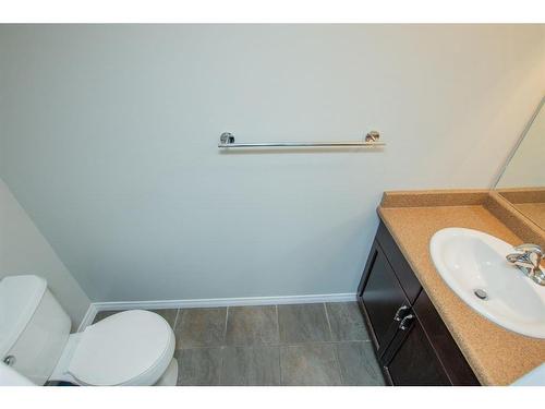 10225 85B Street, Grande Prairie, AB - Indoor Photo Showing Bathroom