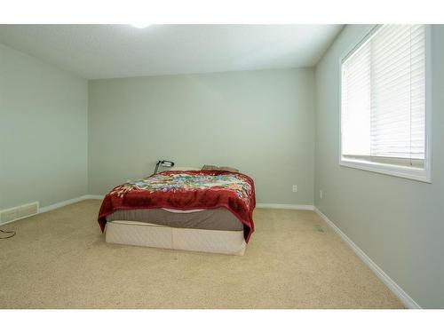 10225 85B Street, Grande Prairie, AB - Indoor Photo Showing Bedroom