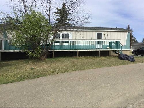 7817 97 Avenue, Peace River, AB 