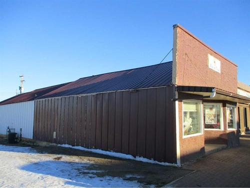 118 4Th Avenue Sw, Manning, AB 