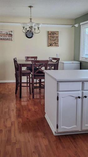 10834 99Th Avenue, Grande Cache, AB - Indoor Photo Showing Dining Room