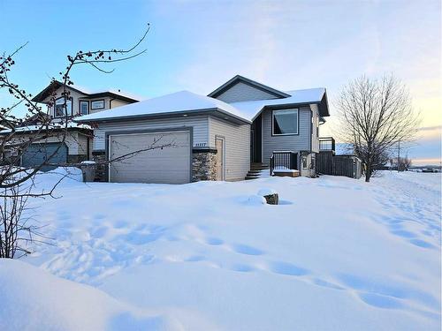 11317 71 Avenue, Grande Prairie, AB - Outdoor