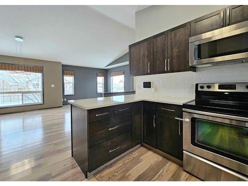 11317 71 Avenue, Grande Prairie, AB - Indoor Photo Showing Kitchen