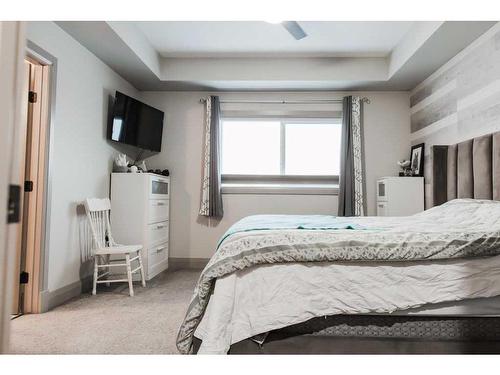 8685 122 Avenue, Grande Prairie, AB - Indoor Photo Showing Bedroom