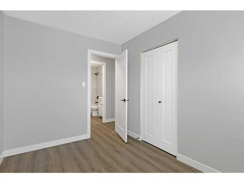 9528 98 Street, Wembley, AB - Indoor Photo Showing Other Room