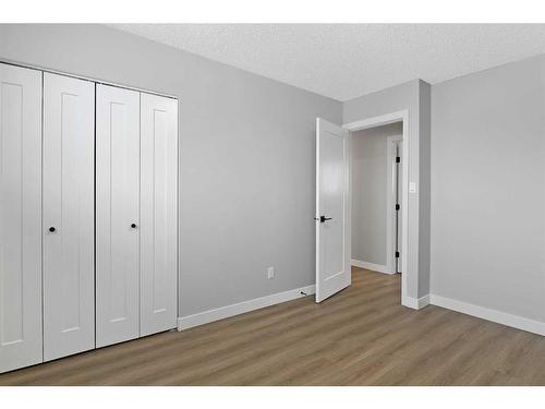 9528 98 Street, Wembley, AB - Indoor Photo Showing Other Room