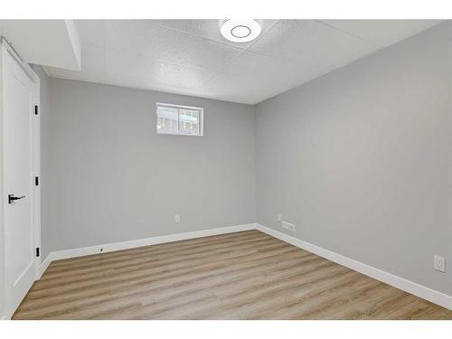 9528 98 Street, Wembley, AB - Indoor Photo Showing Other Room