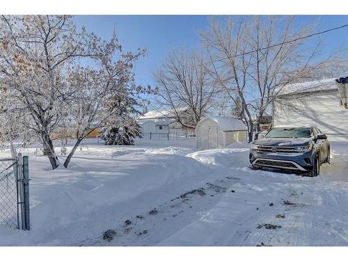 9301 105 Avenue, Grande Prairie, AB - Outdoor