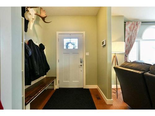 9122 133 Avenue, Peace River, AB - Indoor Photo Showing Other Room