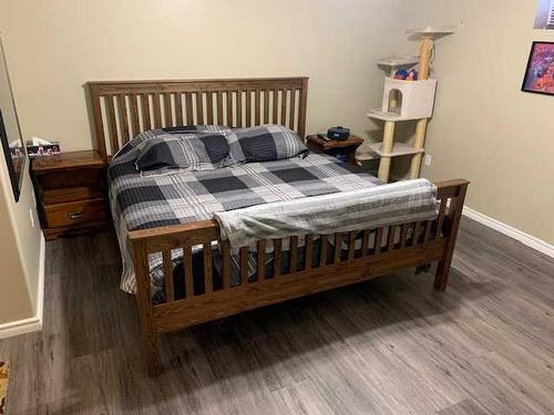 4314 54 Street, Grimshaw, AB - Indoor Photo Showing Bedroom