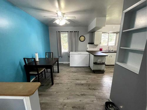 10266 111 Avenue, Grande Prairie, AB - Indoor Photo Showing Dining Room