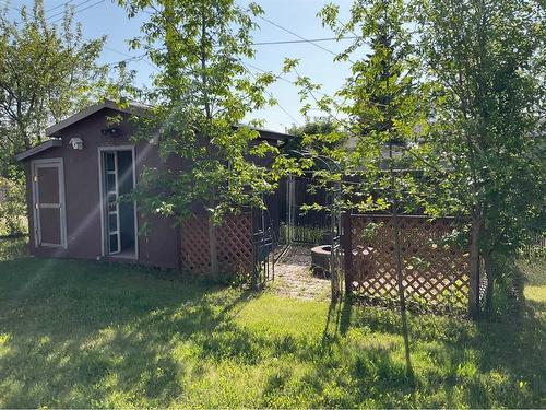 4429 54 Street, Grimshaw, AB - Outdoor