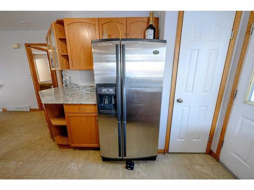 12509 98 Street, Grande Prairie, AB - Indoor Photo Showing Kitchen