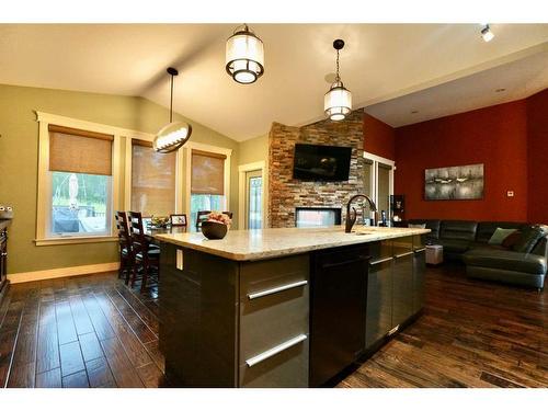 10632 85 Street, Peace River, AB - Indoor Photo Showing Kitchen