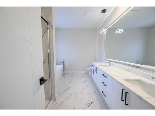 13013 104B Street, Grande Prairie, AB - Indoor Photo Showing Bathroom