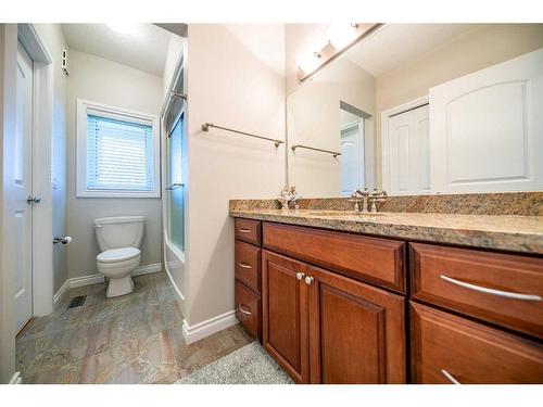 730073A 55 Range Road, Rural Grande Prairie No. 1, County Of, AB - Indoor Photo Showing Bathroom