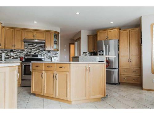 10007 104 Street, Sexsmith, AB - Indoor Photo Showing Kitchen